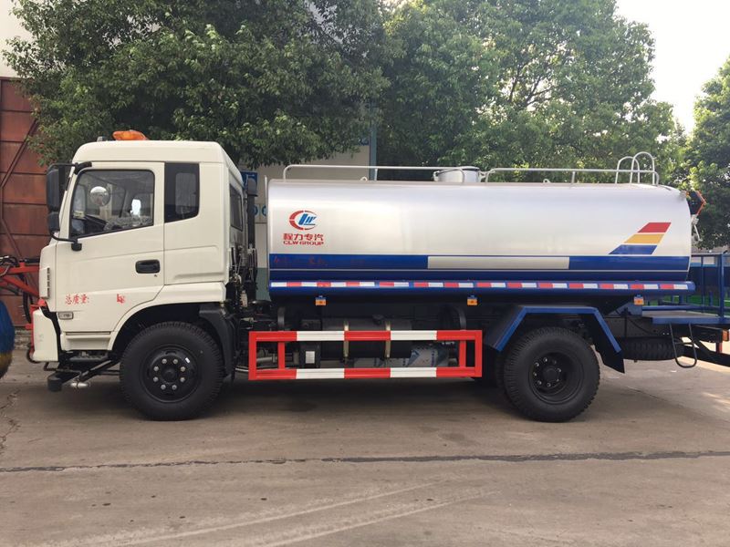 護欄清洗車圖片 護欄清洗車圖片