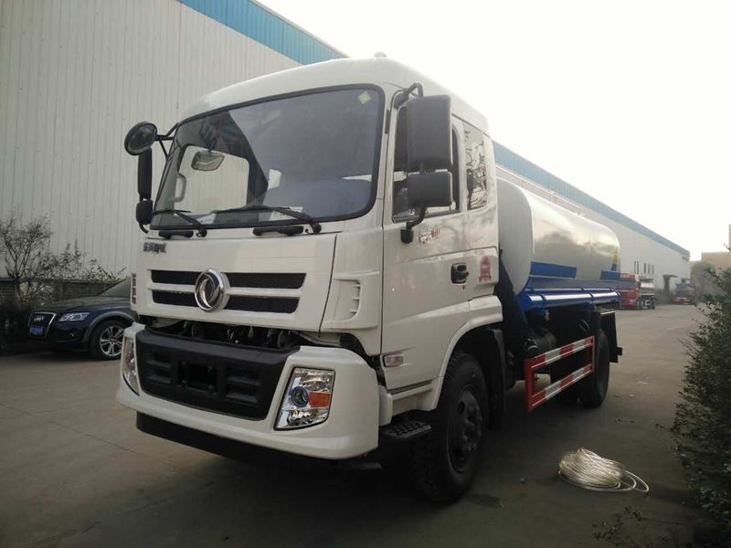 12噸(12方)東風御虎綠化灑水車圖片 12噸(12方)東風御虎綠化灑水車圖片