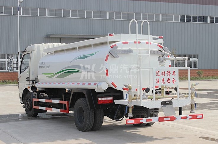 8噸東風多利卡綠化灑水車圖片 8噸東風多利卡綠化灑水車圖片