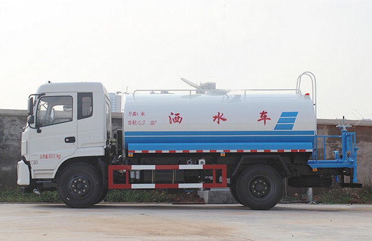 工程灑水車的價錢_12噸(12方)東風專用底盤工程灑水車價格3