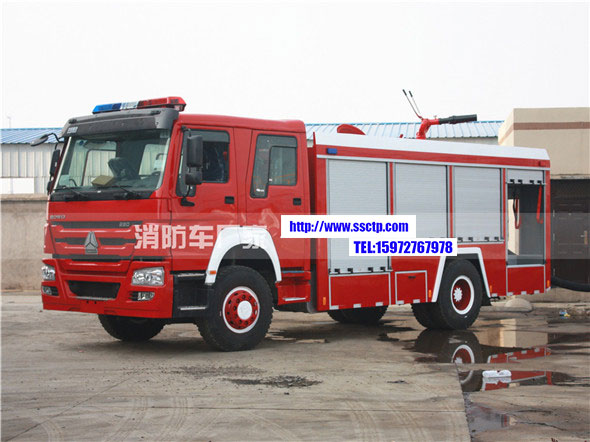 消防灑水車(chē)圖片_國(guó)六重汽豪沃8噸泡沫消防車(chē)廠家價(jià)格3