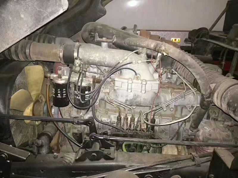 20噸解放前四后四二手灑水車4