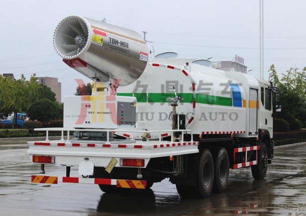 100米風送式霧炮東風御虎后雙橋多功能抑塵車3