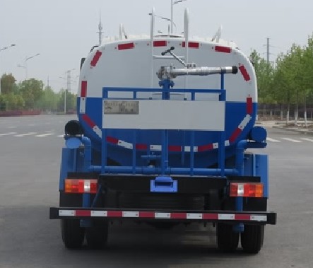 5噸灑水車價格_重汽豪沃5噸綠化灑水車廠家價格2