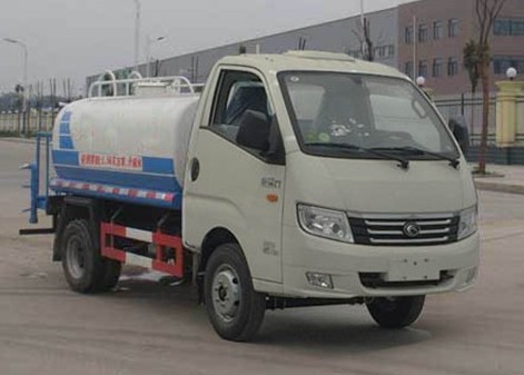 福田時(shí)代康瑞K1-2噸藍(lán)牌綠化灑水車4