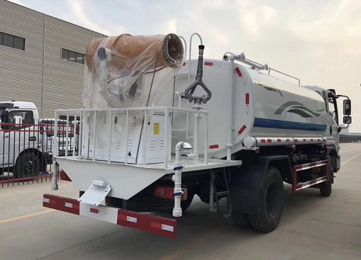 �|�L(f��ng)����12�����F�ڞ�ˮ܇�DƬ