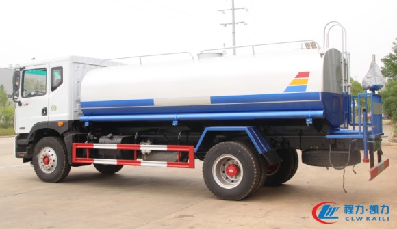 �|�L(f��ng)������D9��ˮ܇(ch��)�DƬ