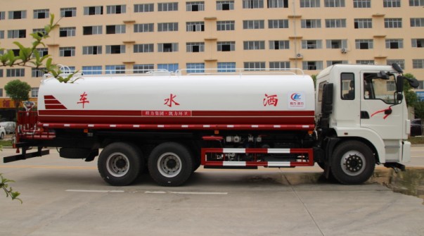 �|�L�R���{���22�����p��ˮ܇����DƬ