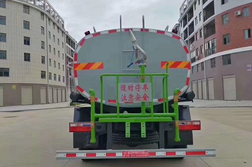 12噸灑水車價(jià)格報(bào)價(jià)_國(guó)六12方東風(fēng)多利卡D9綠化灑水車3