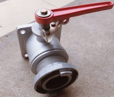 ������˨�ӿڵĞ�ˮ܇(ch��)���y�DƬ