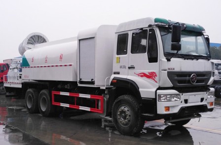 16方國五重汽后雙橋多功能抑塵車圖片 16方國五重汽后雙橋多功能抑塵車圖片