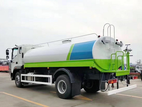 12噸灑水車參數_12-14噸國六福田瑞沃綠化灑水車價格多少錢?3