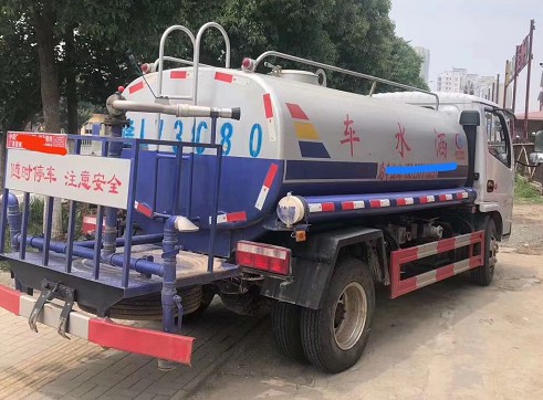 二手帶手續隨州牌6方灑水車,極品車況,現低價轉讓!3