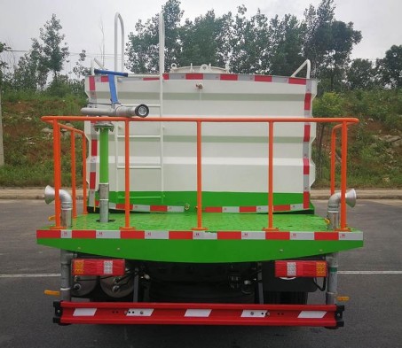 �{(l��n)�ƞ�ˮ܇�Ă�(g��)���Ӻ�_��(gu��)��7���r(sh��)�L(f��ng)�L(f��ng)�Y�{(l��n)�ƾG����ˮ܇�S�҃r(ji��)��3