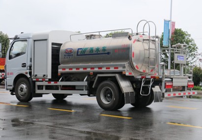 東風(fēng)凱普特5噸純電動灑水車 東風(fēng)凱普特5噸純電動灑水車