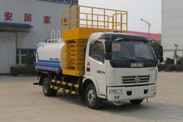 高空作業(yè)灑水車(chē)圖片 高空作業(yè)灑水車(chē)圖片