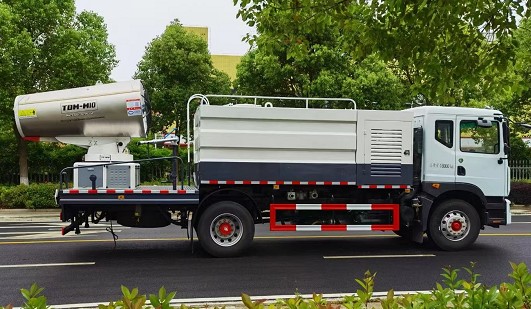 國六東風(fēng)多利卡D9天然氣多功能抑塵車 國六東風(fēng)多利卡D9天然氣多功能抑塵車